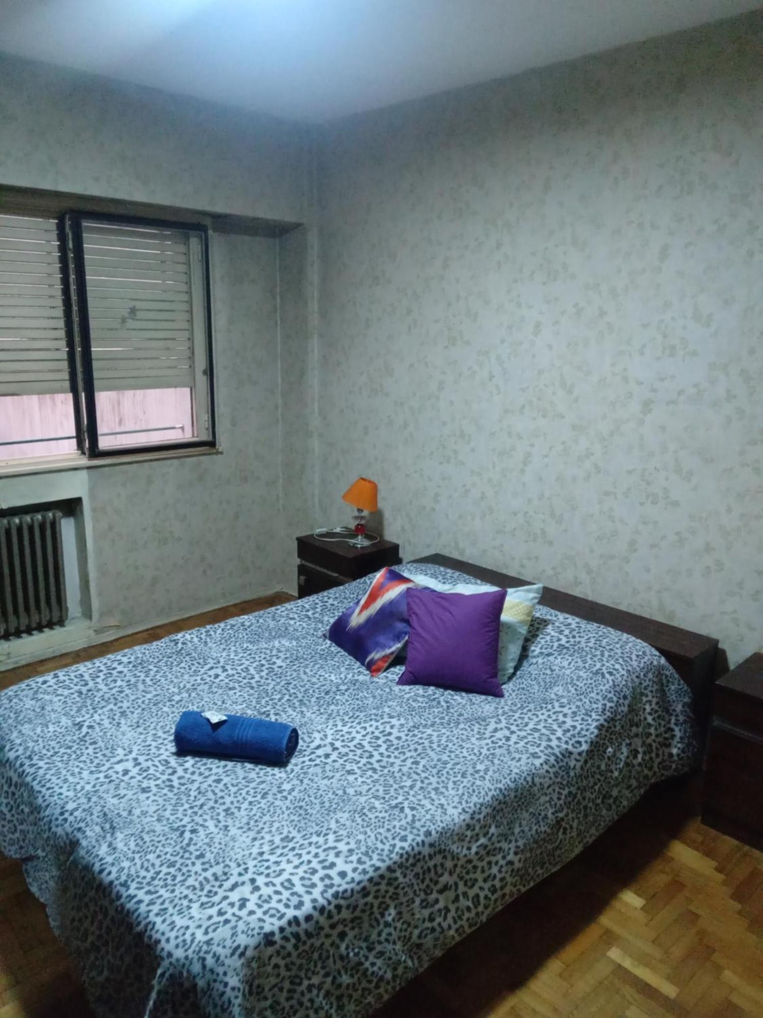 Departamento Amoblado Pueyrredon Apartment *